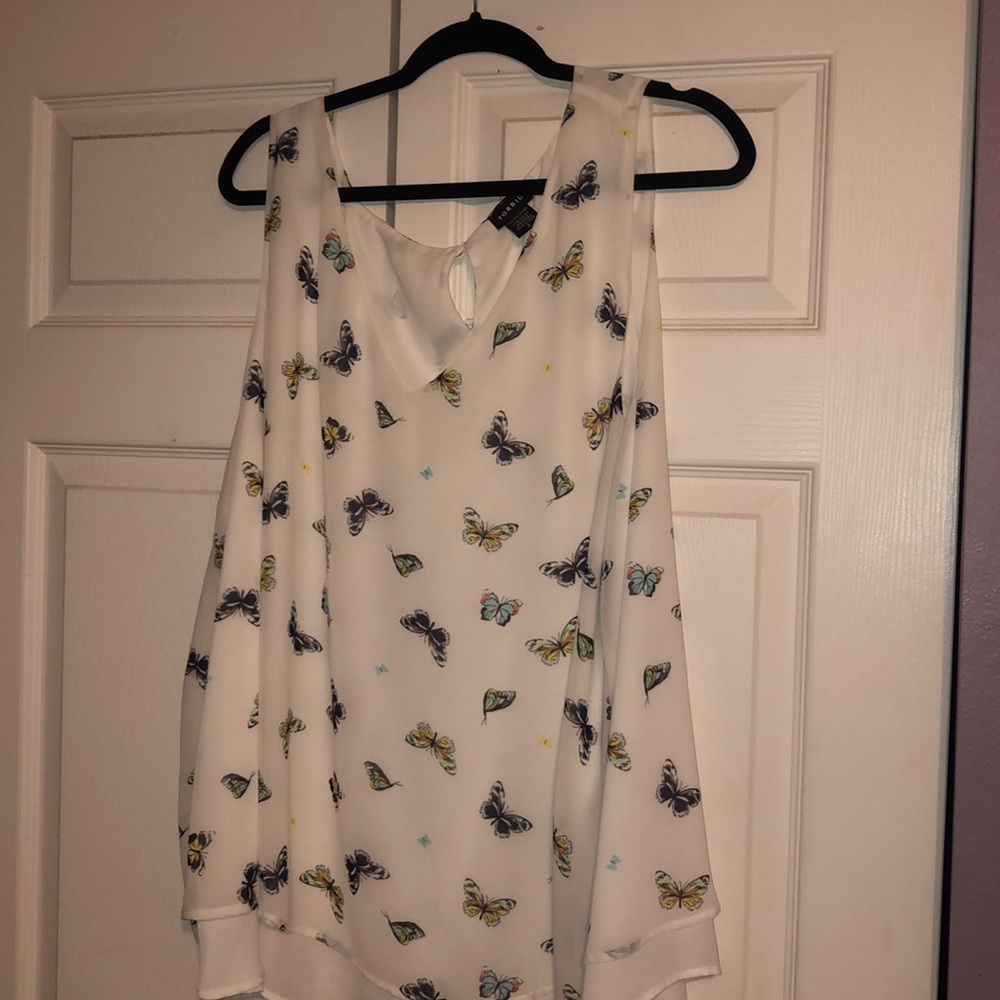 Torrid butterfly flowy tank top